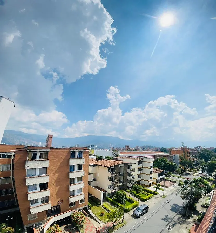 Hotel Pass, Laureles 메딜린
