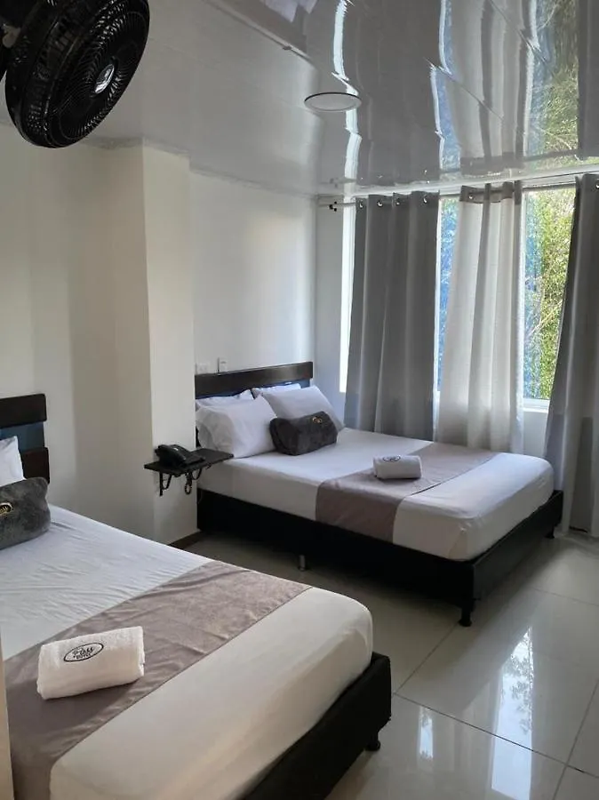 Hotel Pass, Laureles Medellin 0*,  Colombia