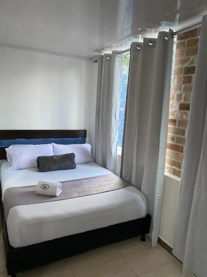 Hotel Pass, Laureles Medellin
