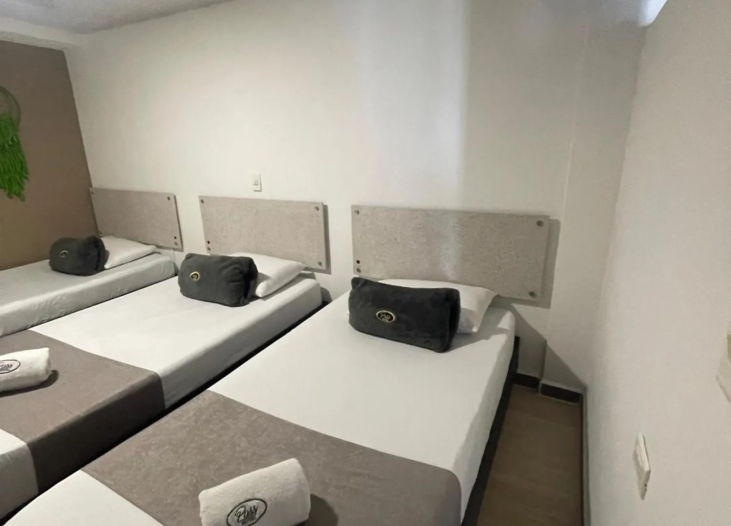 Hotel Pass, Laureles Medellín
