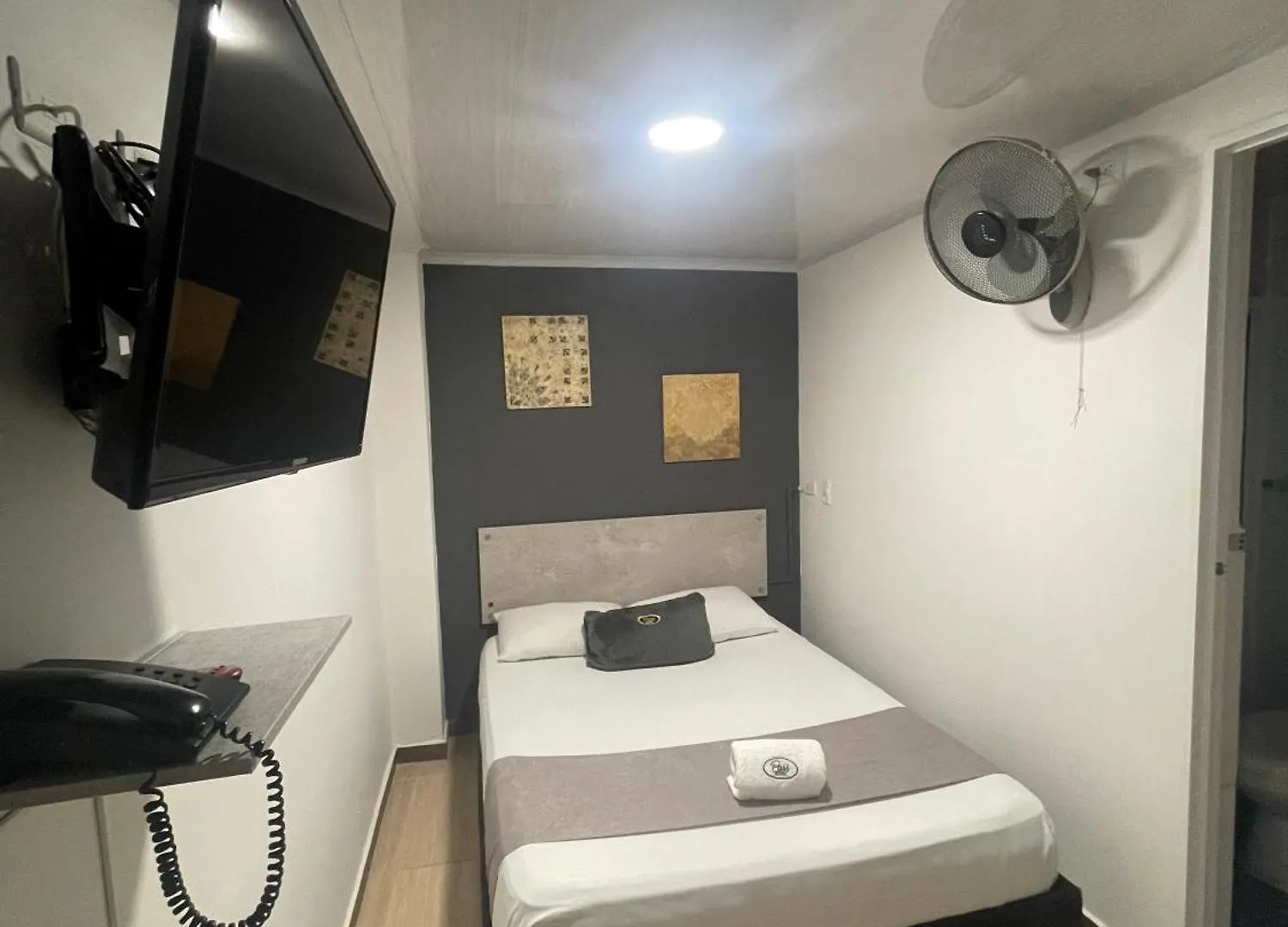 Hotel Pass, Laureles Medellín